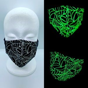 Glowing web face mask
